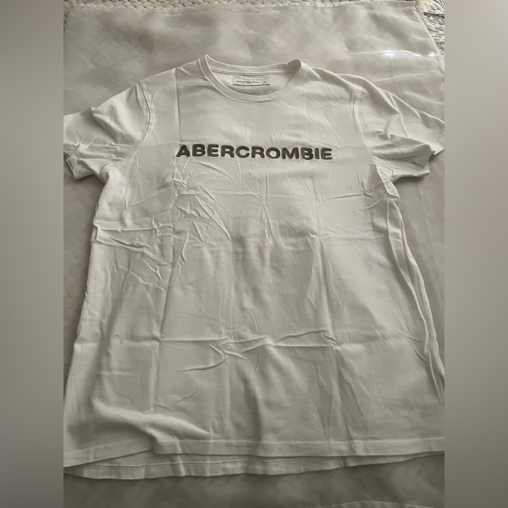 Abercrombie short sleeve